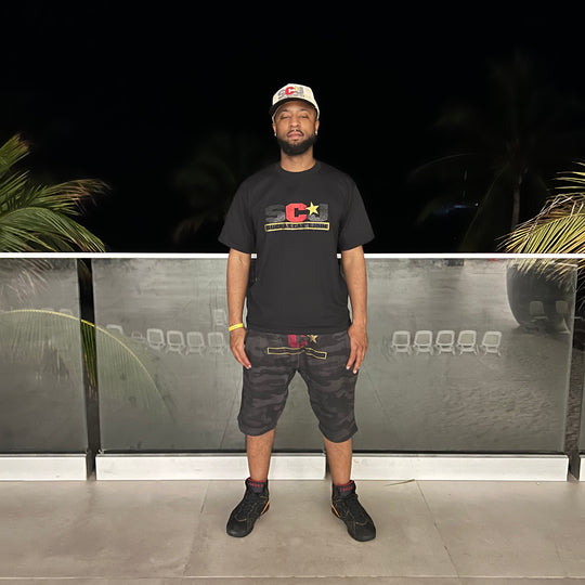 Star Logo Glitter black T shirt